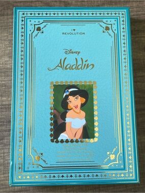 I Heart Revolution x Disney Fairytale Storybook Palette Jasmine - New